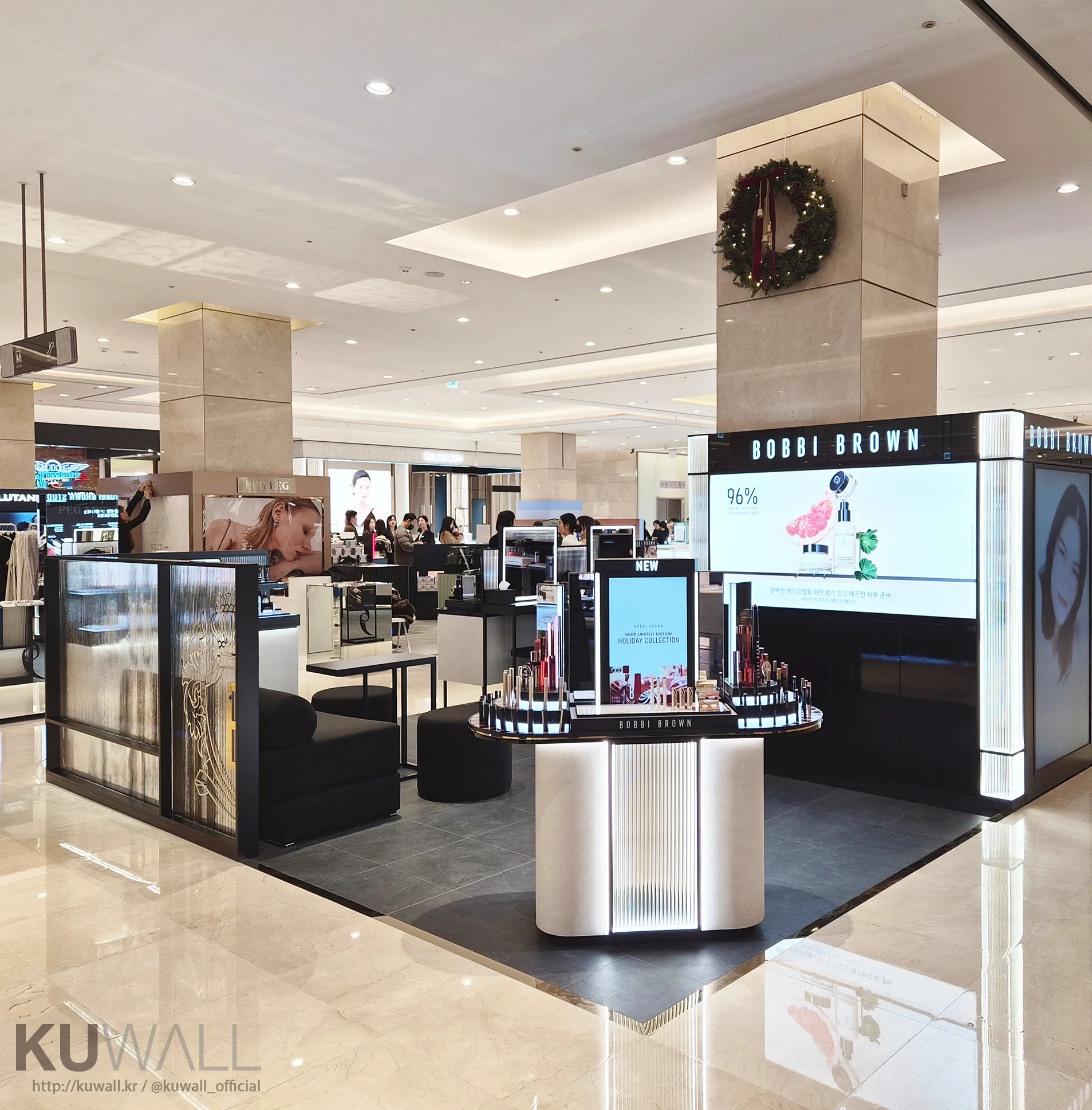 BOBBI BROWN 5