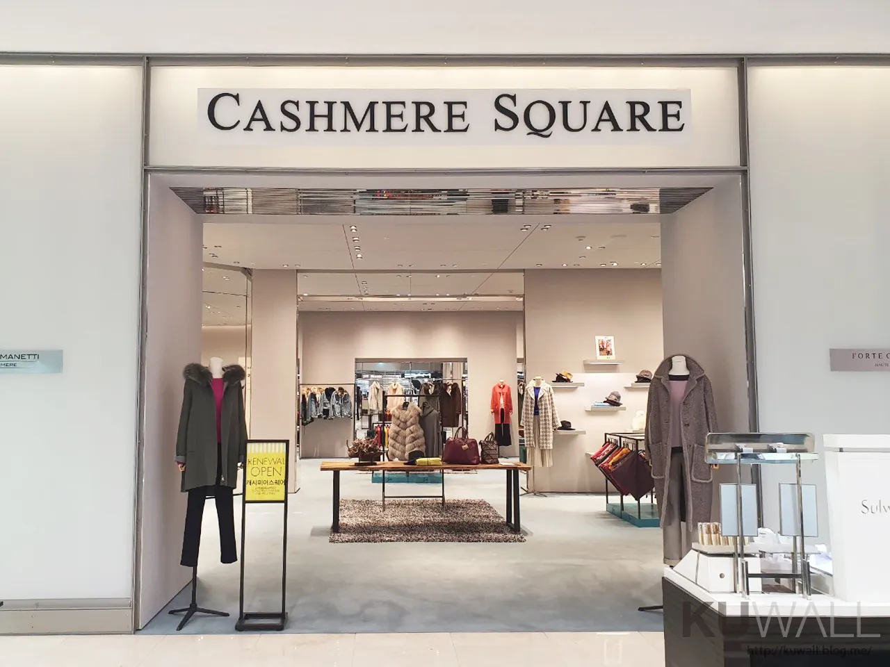 CASHMERE SQUARE 5