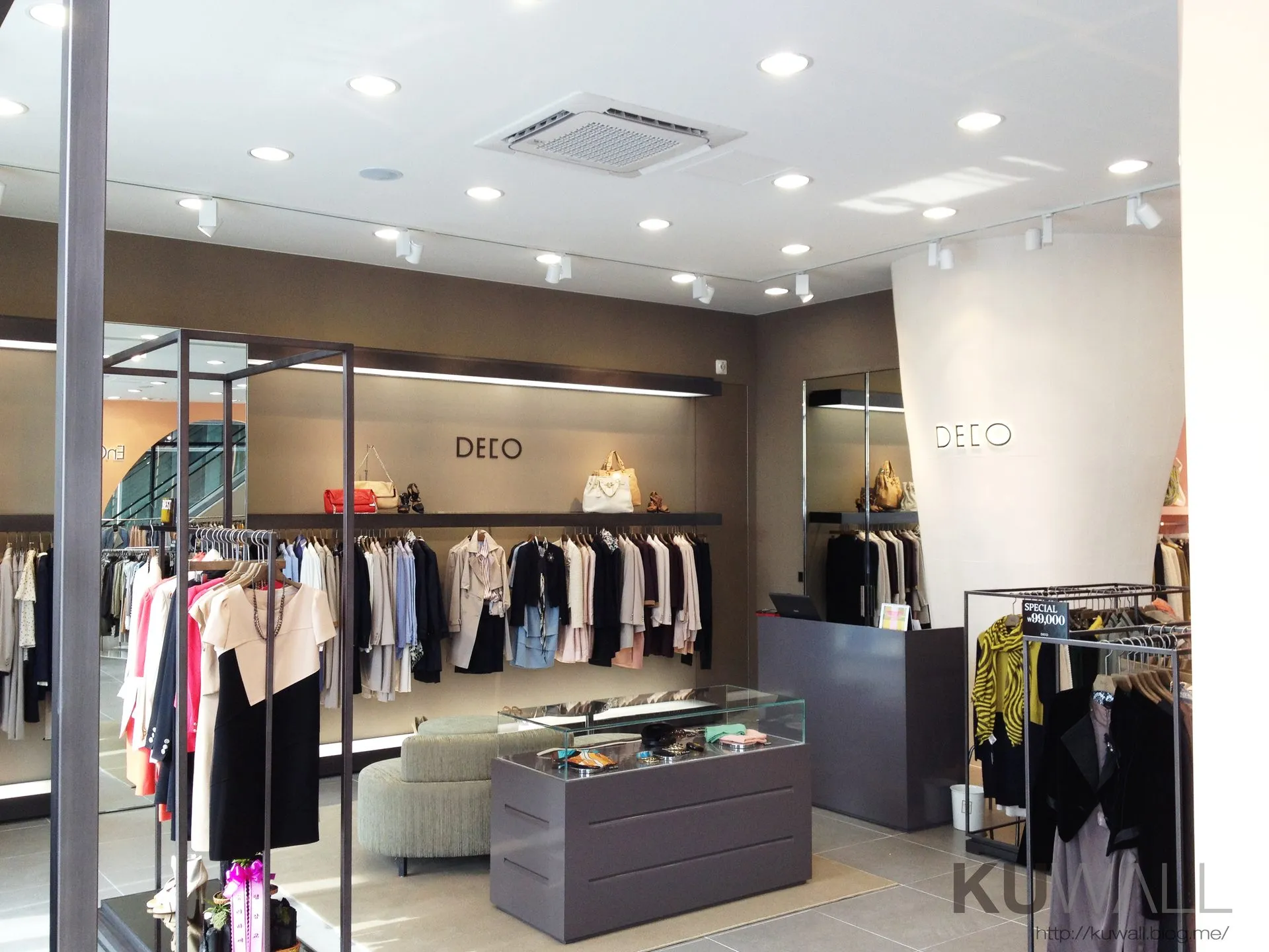 DECO 4