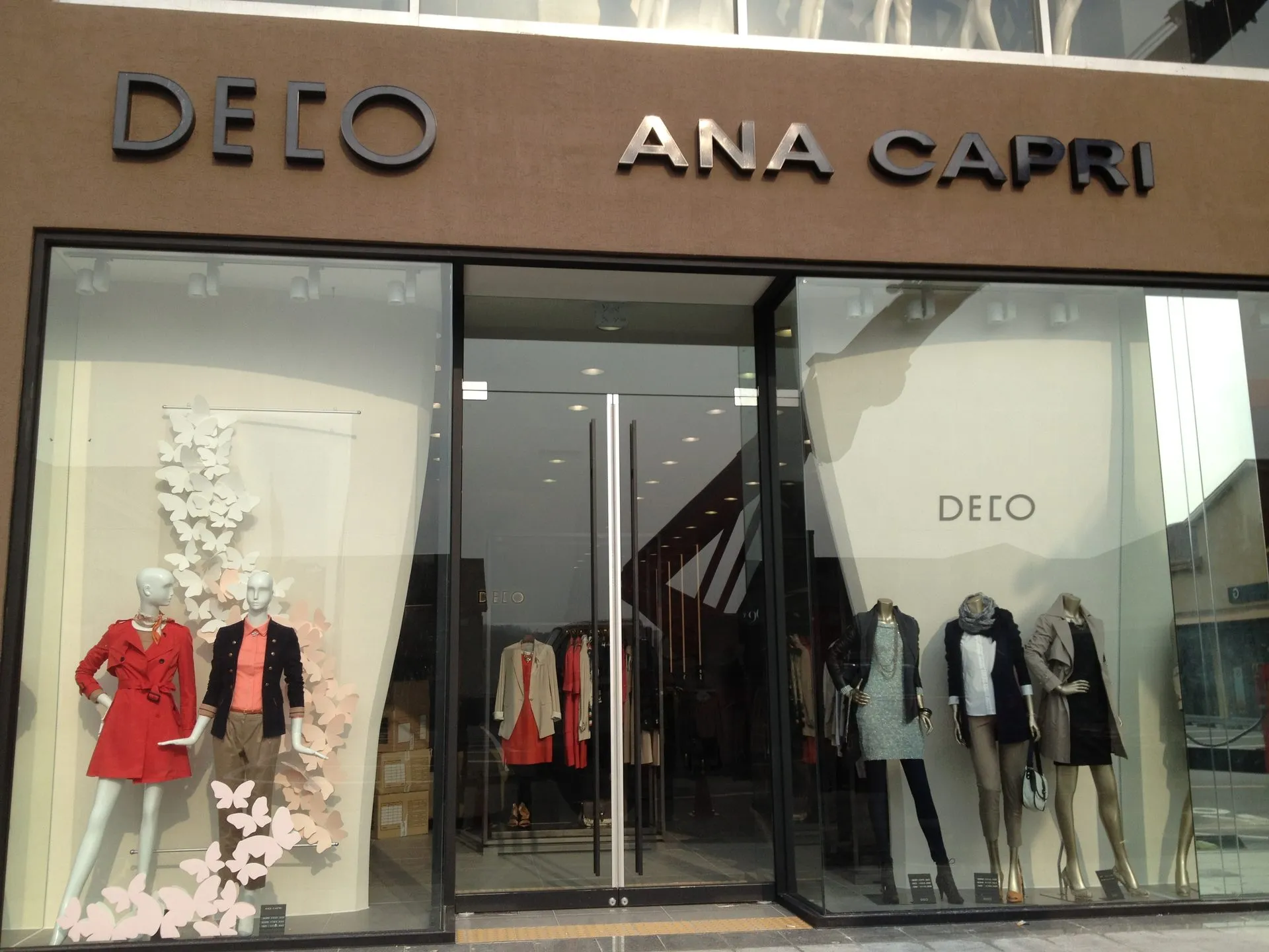 DECO 7