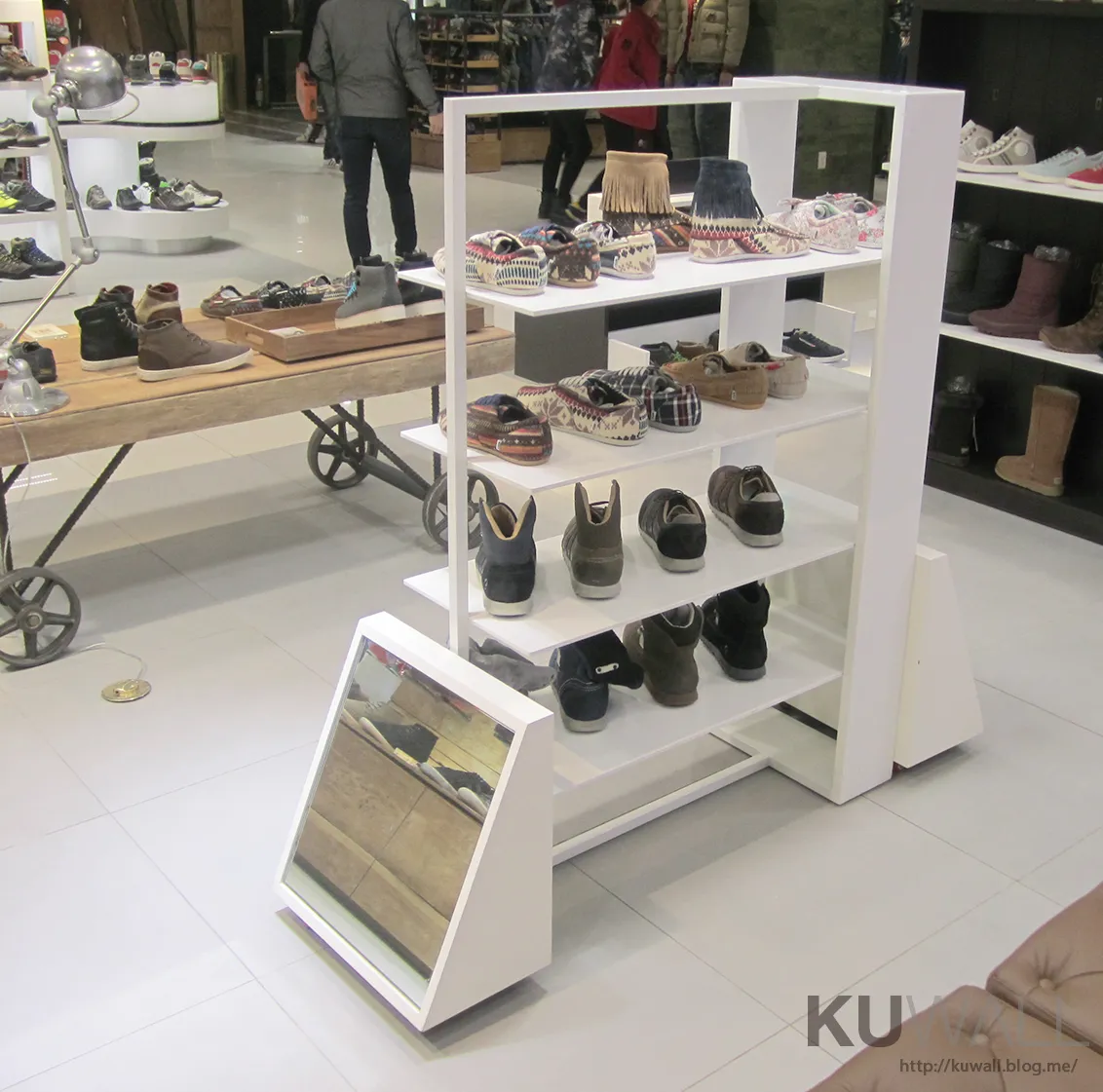GEEKSHOP 4