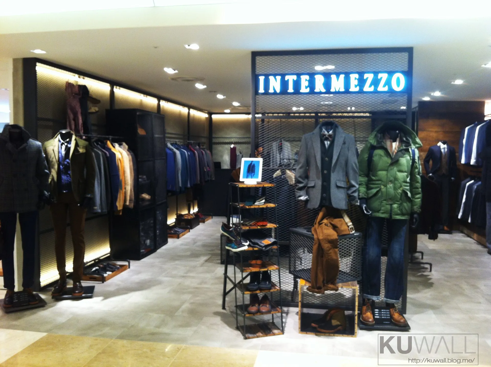 INTERMEZZO 3