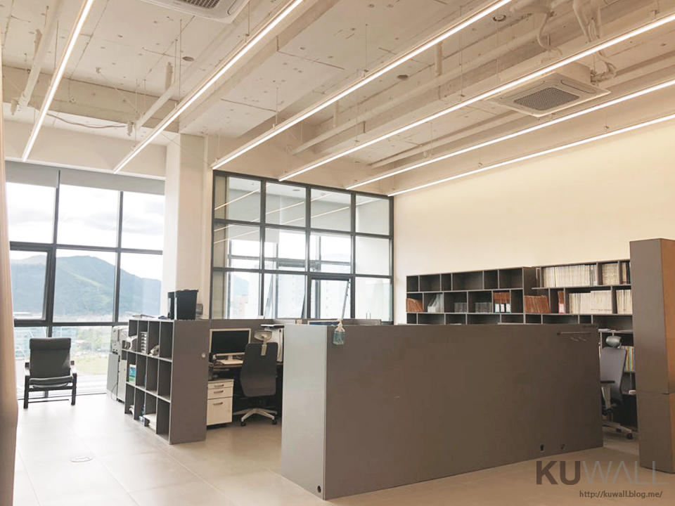 KUWALL OFFICE 3