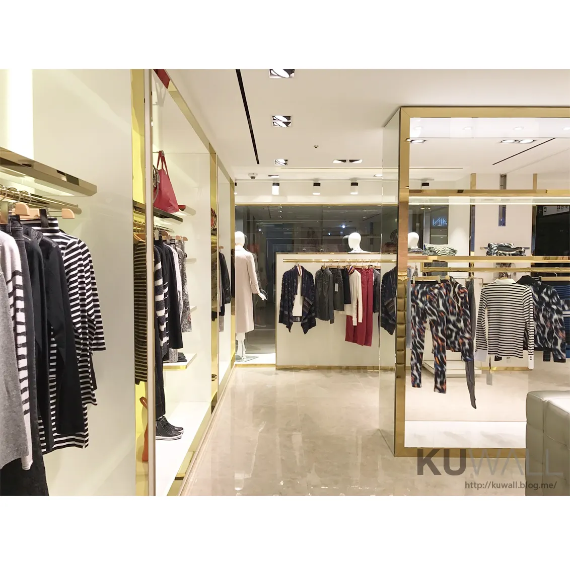 MARCCAIN 5